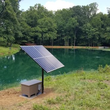 Solar aeration is perfect for any solar pond aeration or lake aeration that does not have electricity at the shoreline. Solaer® systems run off of batteries, so that means you don’t ever need electricity.